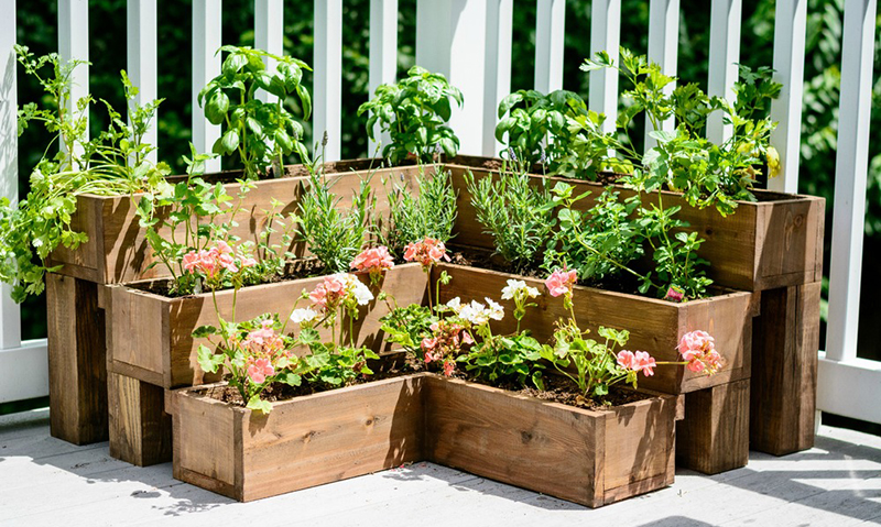 DIY-Tiered-Herb-Garden.-Great-raised-herb-garden-for-decks