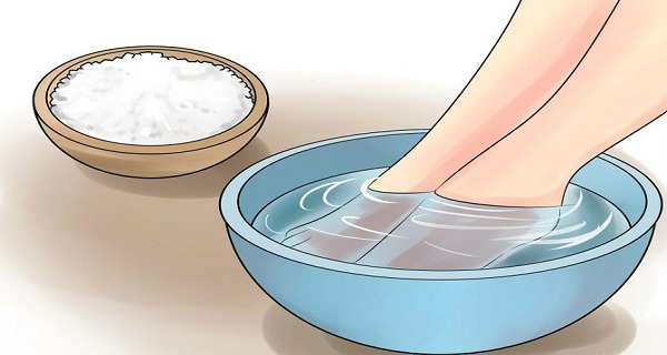 Say-Goodbye-To-Foot-Odor-Forever-With-The-Help-Of-These-5-DIY-Natural-Remedies