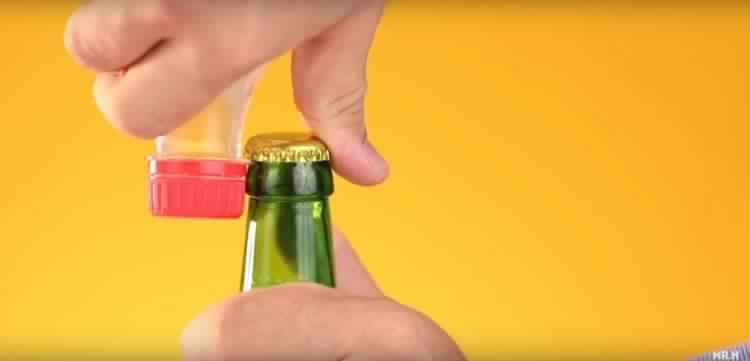 plastic-bottle-opener