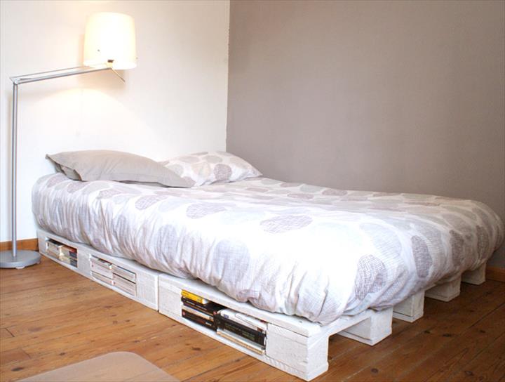 chic-white-pallet-platform-bed-with-storage