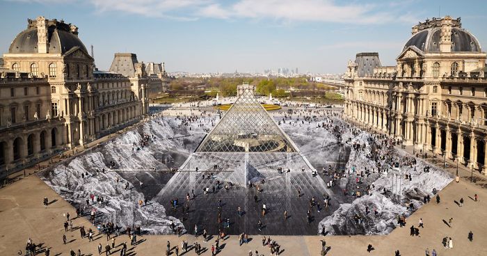 Un artiste crée une illusion d'optique incroyable au Louvre pour pouvoir être détruite en quelques jours