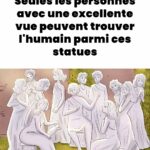 statue